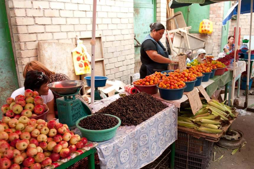 Osh Bazaar in Bishkek